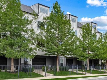 1430 Grigsby Avenue, Unit 103, Dallas, TX 75204