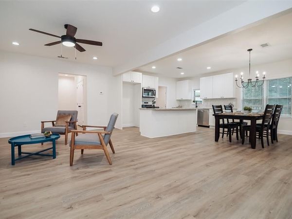 305 Ball Street, Tom Bean, TX 75491