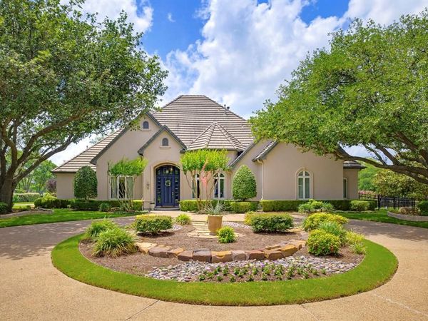 6008 Laurel Valley Court, Fort Worth, TX 76132