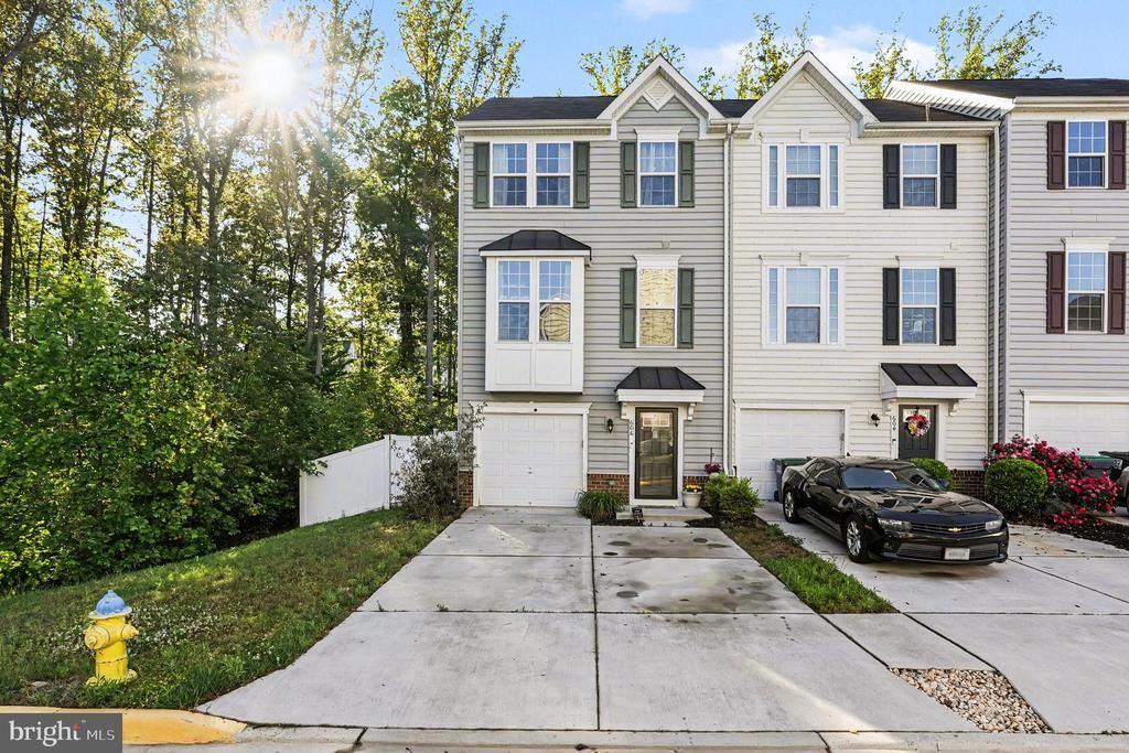 606 Landing Drive , Fredericksburg, VA 22405 Main Photo