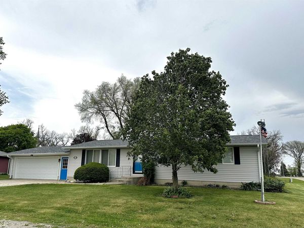 208 Franklin Avenue E, Wesley, IA 50483