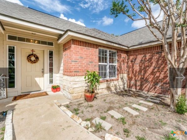 5704 Meadow Wood Drive, Temple, TX 76502