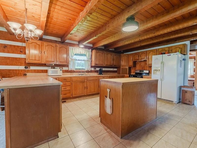 325 Ackley Road , Frankfort, OH 45628 Photo 22