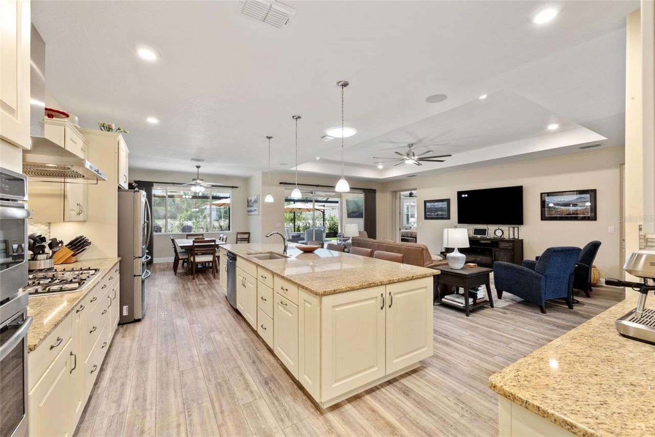 8386 SW 90th Court , Ocala, FL 34481 Photo