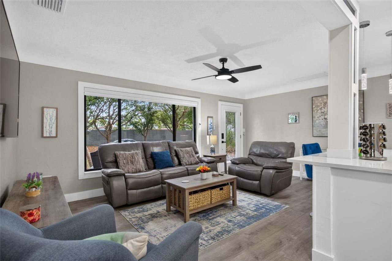 2901 70th Street N, Saint Petersburg, FL 33710 Photo