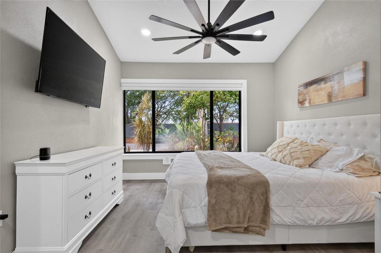 2901 70th Street N, Saint Petersburg, FL 33710 Photo