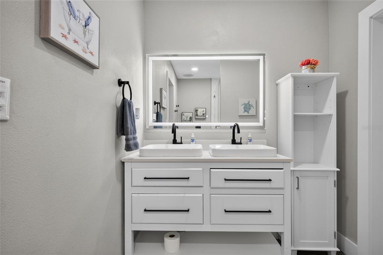 2901 70th Street N, Saint Petersburg, FL 33710 Photo