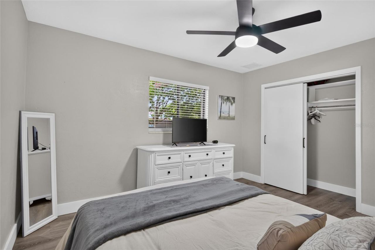 2901 70th Street N, Saint Petersburg, FL 33710 Photo