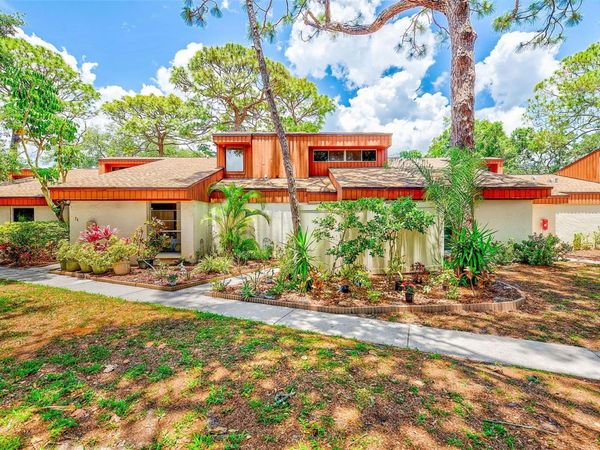 2064 SUNSET POINT ROAD, Unit 73, CLEARWATER, FL 33765