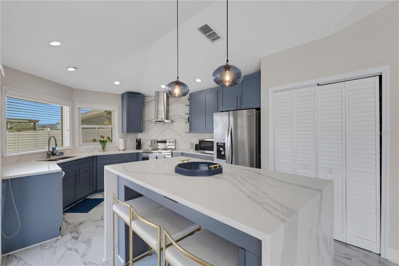 4124 Harbor Circle S, Largo, FL 33770 Photo
