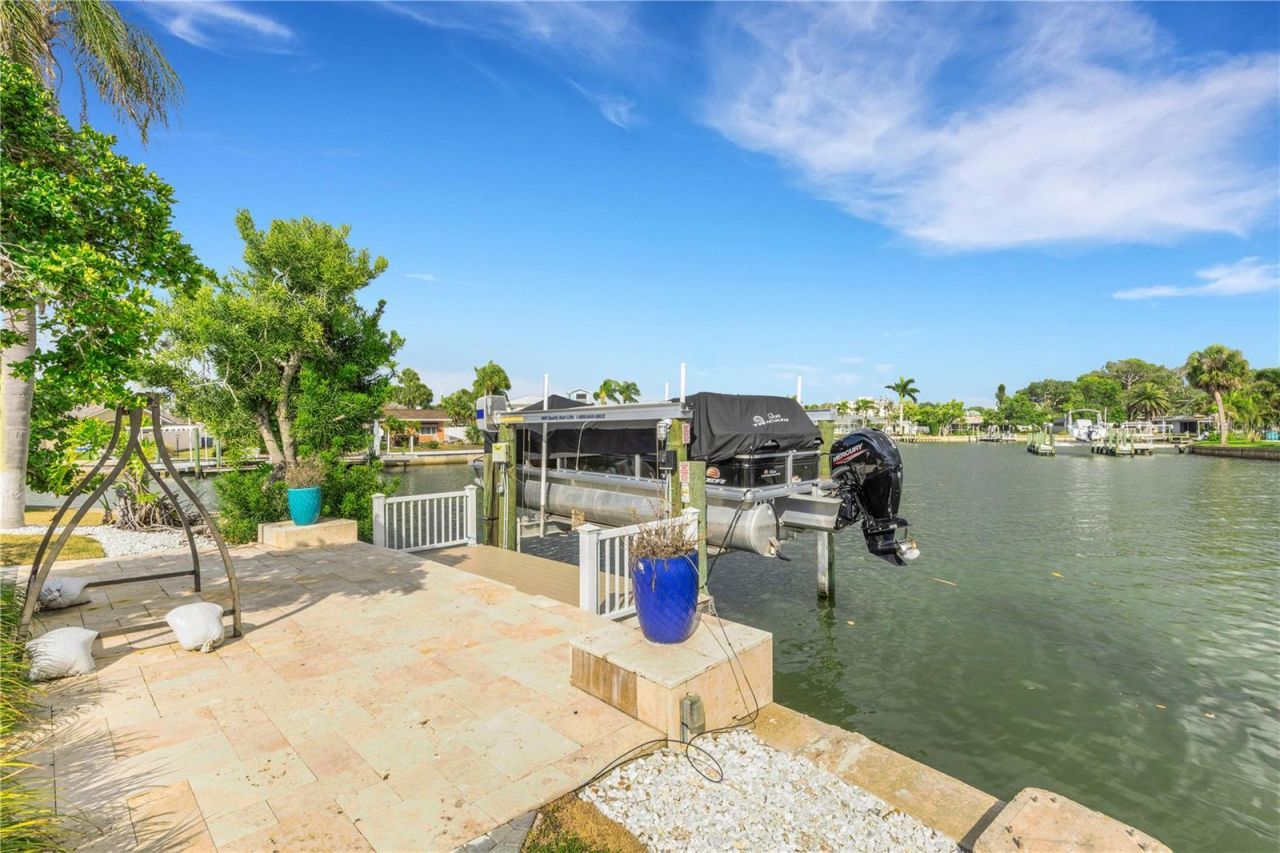 4124 Harbor Circle S, Largo, FL 33770 Photo