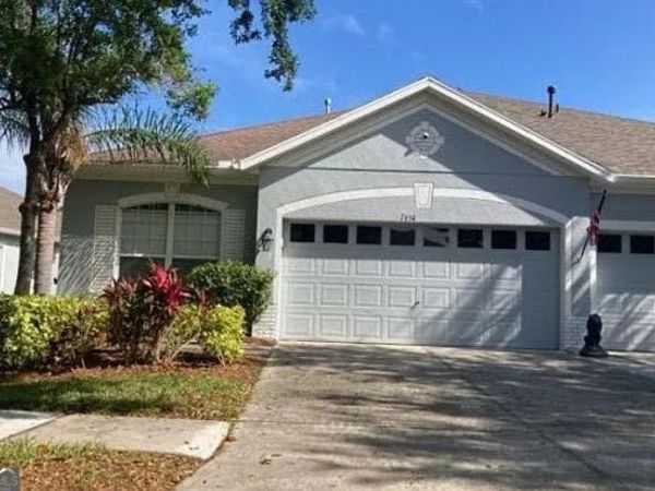 7454 Surrey Pines Drive, Apollo Beach, FL 33572