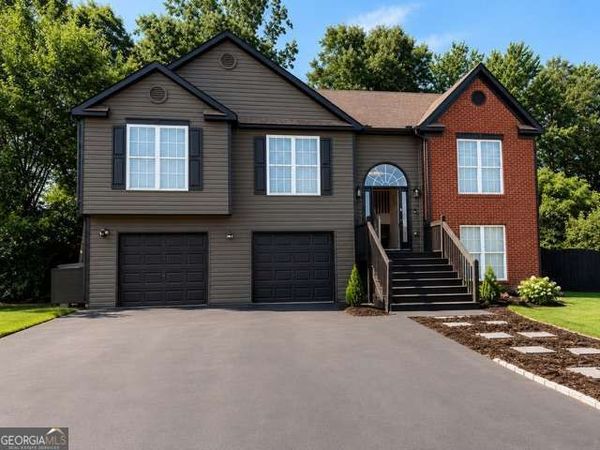 5867 Amerson Lane, Ellenwood, GA 30294