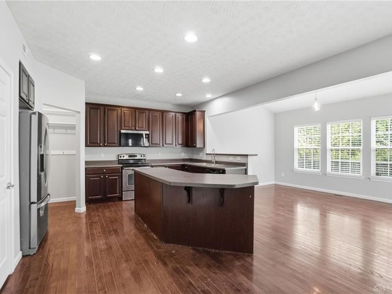 102 Waterford Boulevard, Fairborn, OH 45324 Photo 10