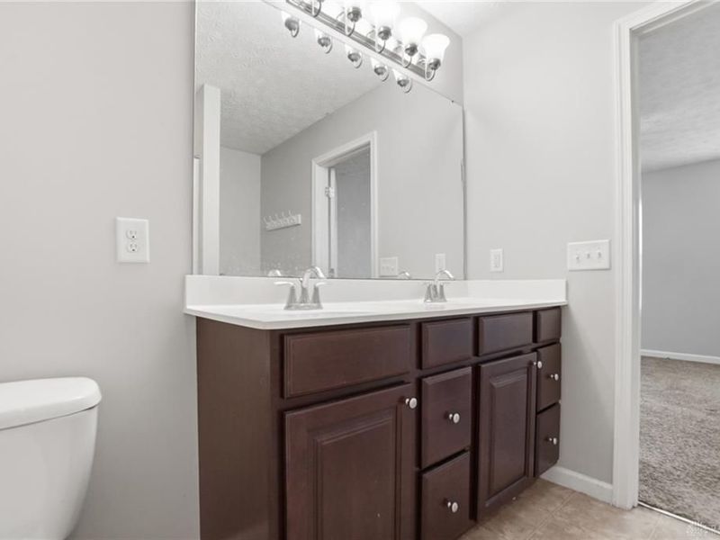 102 Waterford Boulevard, Fairborn, OH 45324 Photo 28