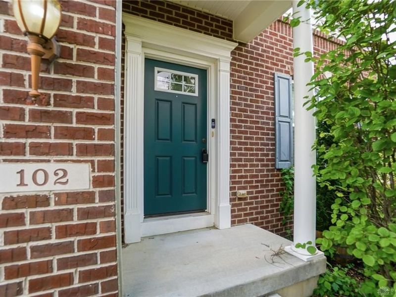 102 Waterford Boulevard, Fairborn, OH 45324 Photo 3