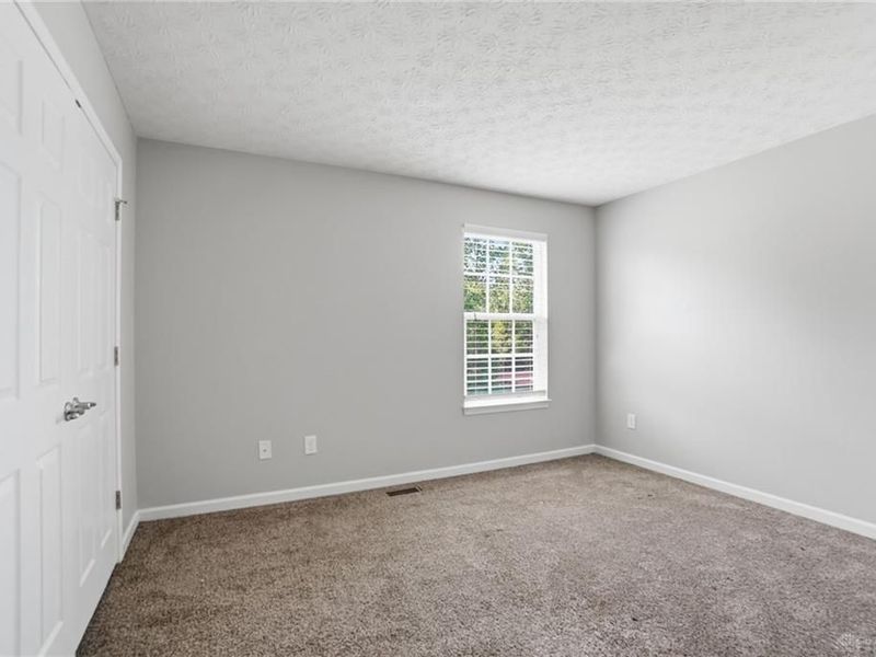 102 Waterford Boulevard, Fairborn, OH 45324 Photo 38
