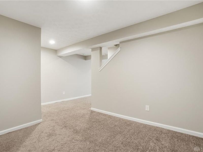 102 Waterford Boulevard, Fairborn, OH 45324 Photo 43