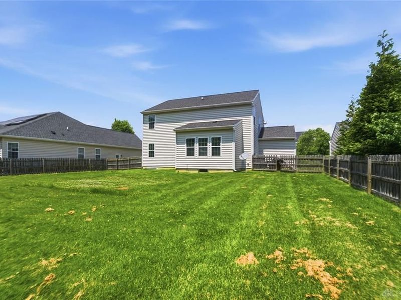 102 Waterford Boulevard, Fairborn, OH 45324 Photo 49