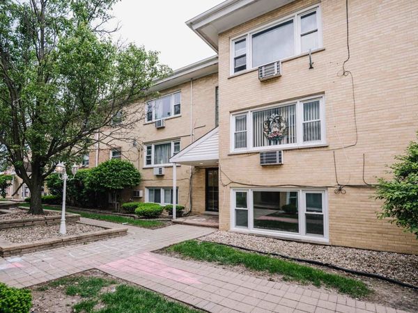6634 W 95th Street , Unit 1D, Oak Lawn, IL 60453