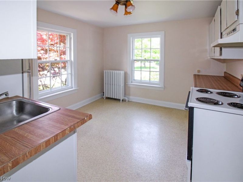 325 Jefferson Street , Port Clinton, OH 43452 Photo 16