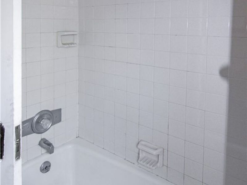 325 Jefferson Street , Port Clinton, OH 43452 Photo 21