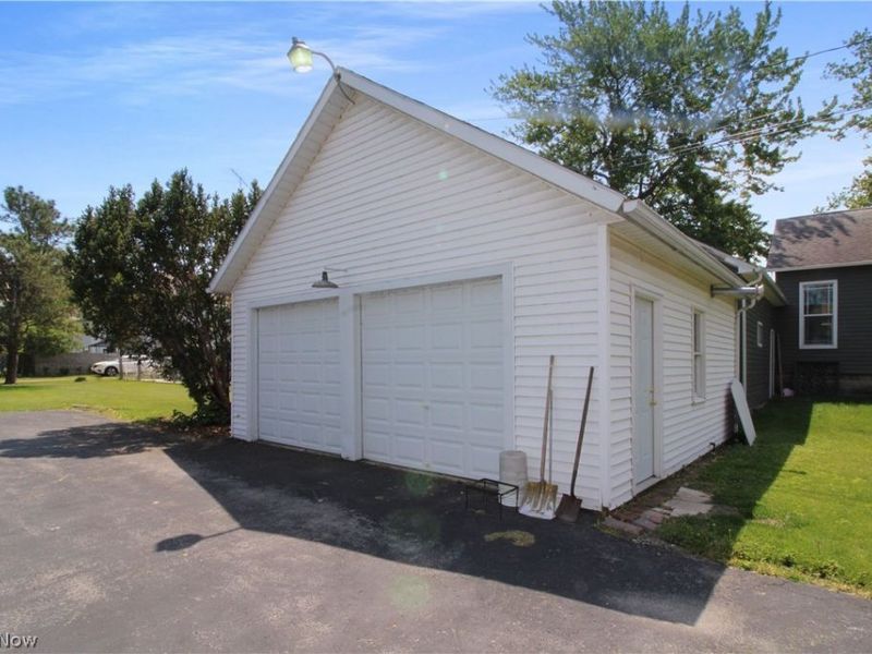 325 Jefferson Street , Port Clinton, OH 43452 Photo 27