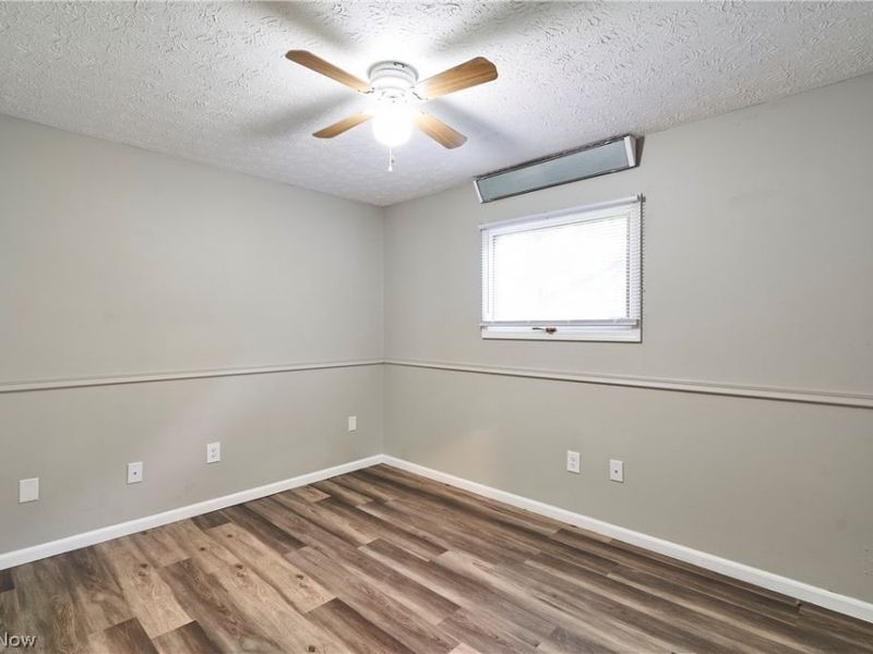 231 College Park Drive, Elyria, OH 44035 Photo 14