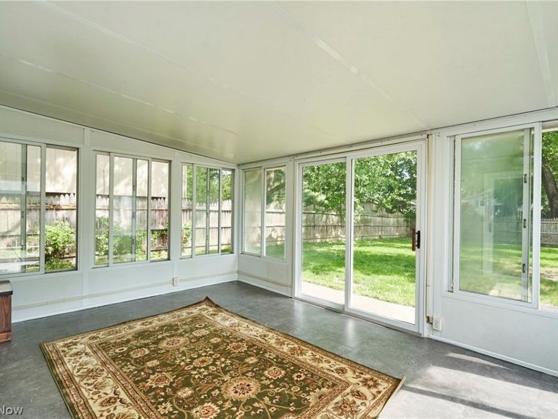 231 College Park Drive, Elyria, OH 44035 Photo 7