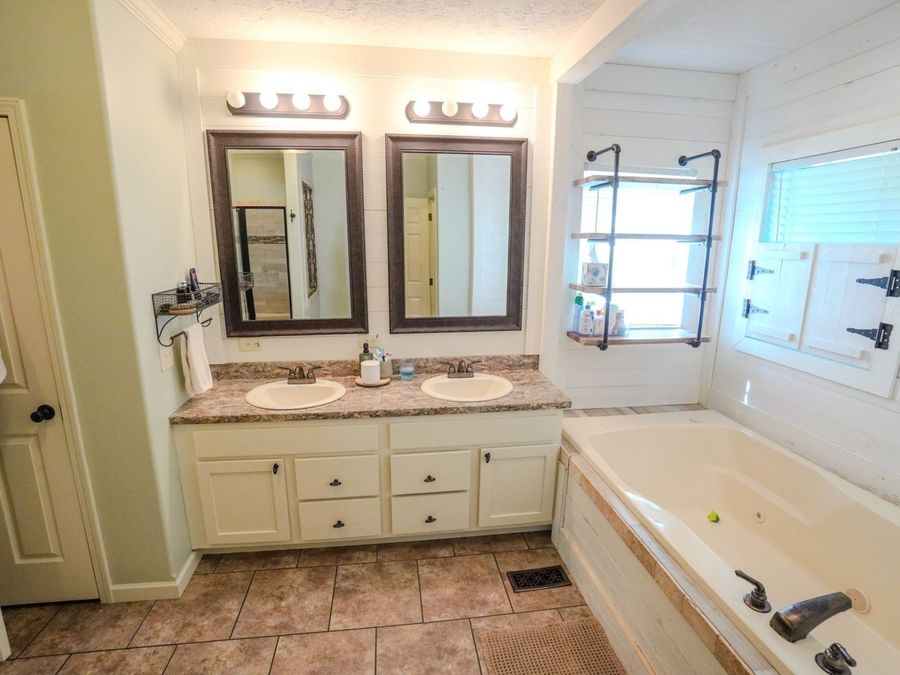 Property Image 58