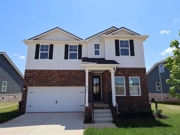 2945 Sharpstone Drive , Columbia, TN 38401