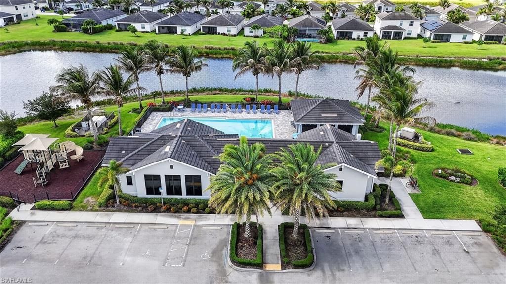 4386 Bluegrass Dr , Fort Myers, FL 33916 Photo