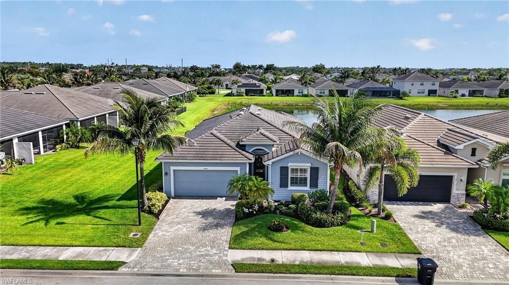 4386 Bluegrass Dr , Fort Myers, FL 33916 Photo