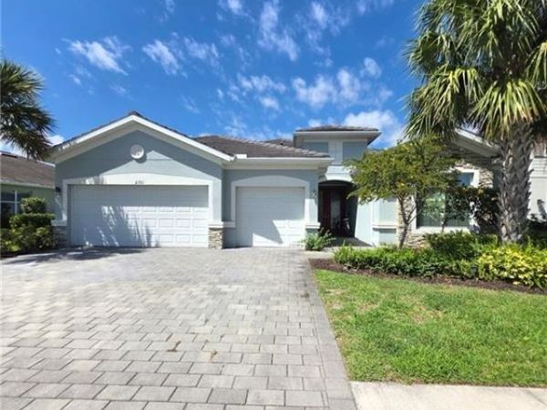 2393 Orchard ST , NAPLES, FL 34120