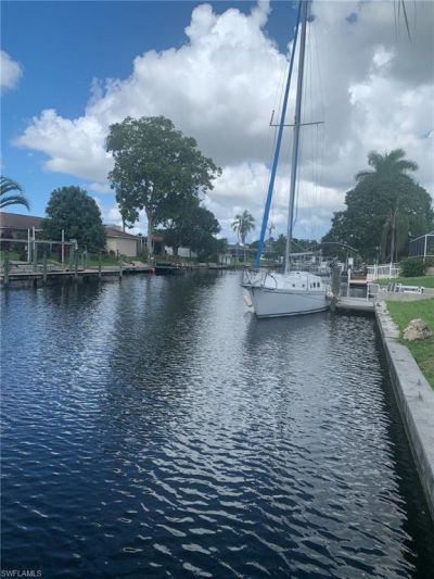 2214 SE 14th Ter , Cape Coral, FL 33990 Photo
