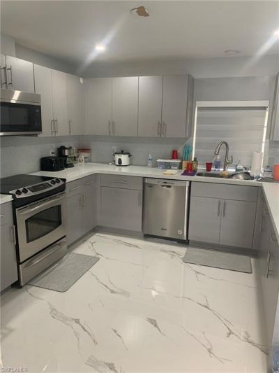 2214 SE 14th Ter , Cape Coral, FL 33990 Photo