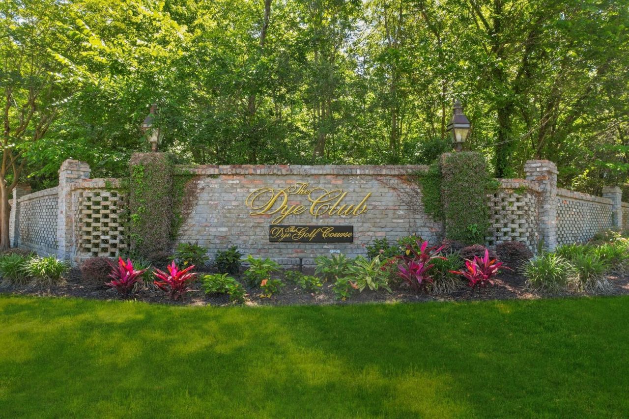 2557 Pete Dye Dr.  Photo 35
