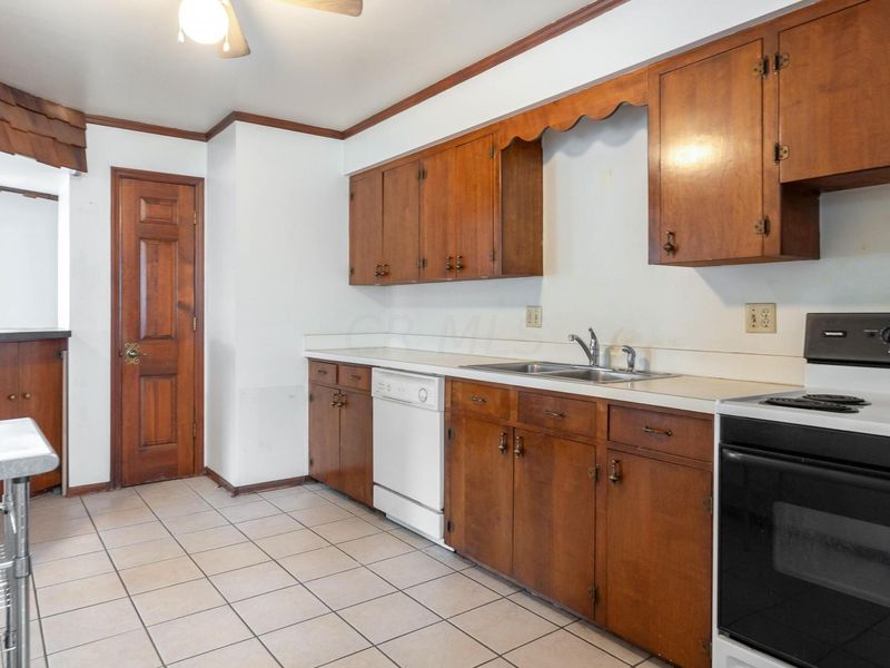 860 S 3rd Street , Columbus, OH 43206 Photo 10