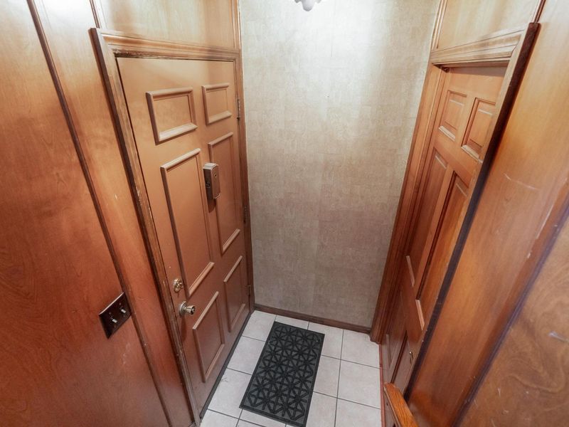 860 S 3rd Street , Columbus, OH 43206 Photo 3