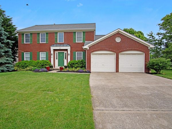 2051 Maxwell Avenue, Lewis Center, OH 43035