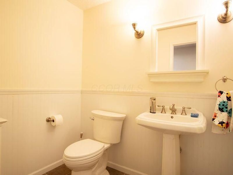 2051 Maxwell Avenue, Lewis Center, OH 43035 Photo 24