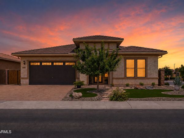 3706 E DONATO Drive, Gilbert, AZ 85298