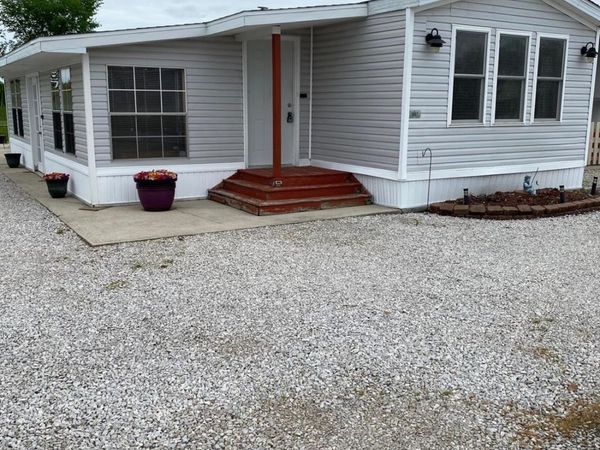 1097 N Bass Lane, Oak Harbor, OH 43449