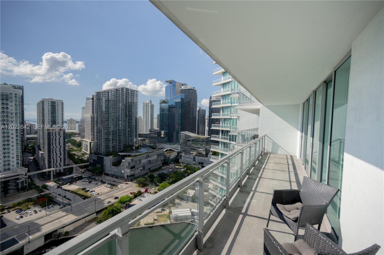 92 SW 3rd St , Unit 3411, Miami, FL 33130 Photo