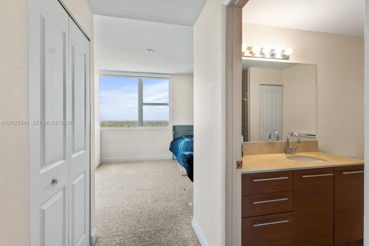2641 N Flamingo Rd , Unit 2408N, Sunrise, FL 33323 Photo