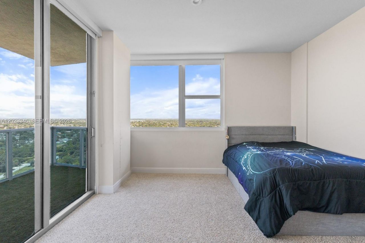 2641 N Flamingo Rd , Unit 2408N, Sunrise, FL 33323 Photo