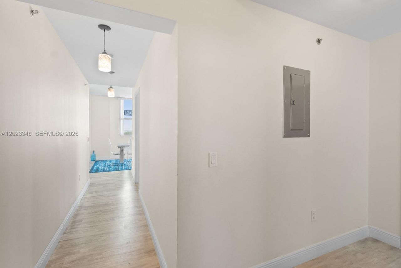 2641 N Flamingo Rd , Unit 2408N, Sunrise, FL 33323 Photo