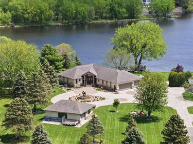 40668 County Road 1 , Rice, MN 56367