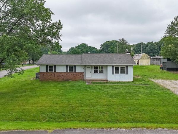 2580 Juanita Avenue, Wadesville, IN 47638