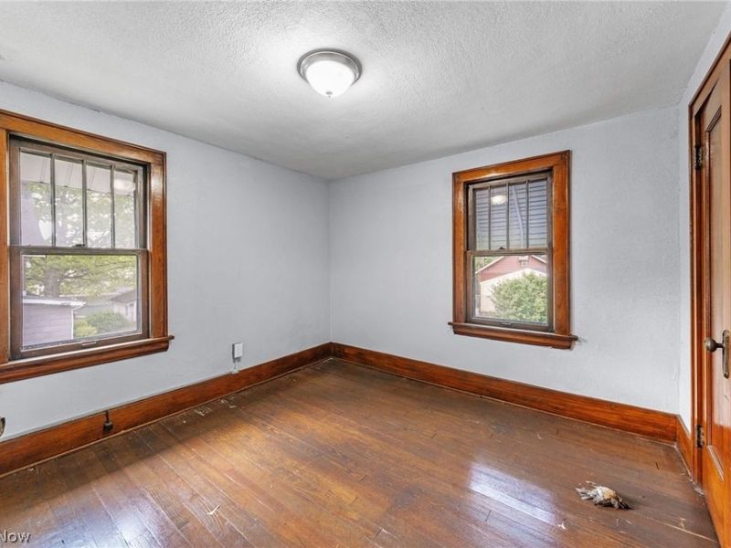 1396 Curtis Street, Akron, OH 44301 Photo 11